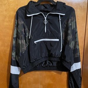 Crop top wind breaker